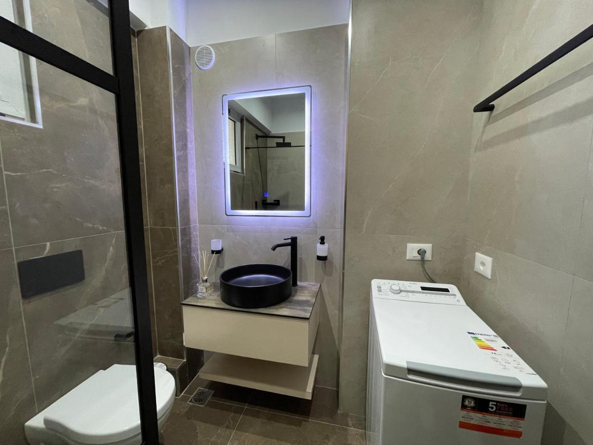 Saranda Central Apartment Luaran gambar
